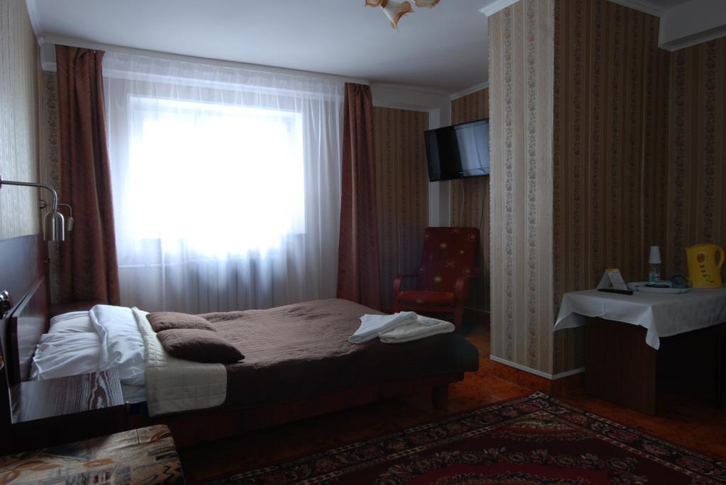 Hotel La-Musica П'ясечно Екстер'єр фото