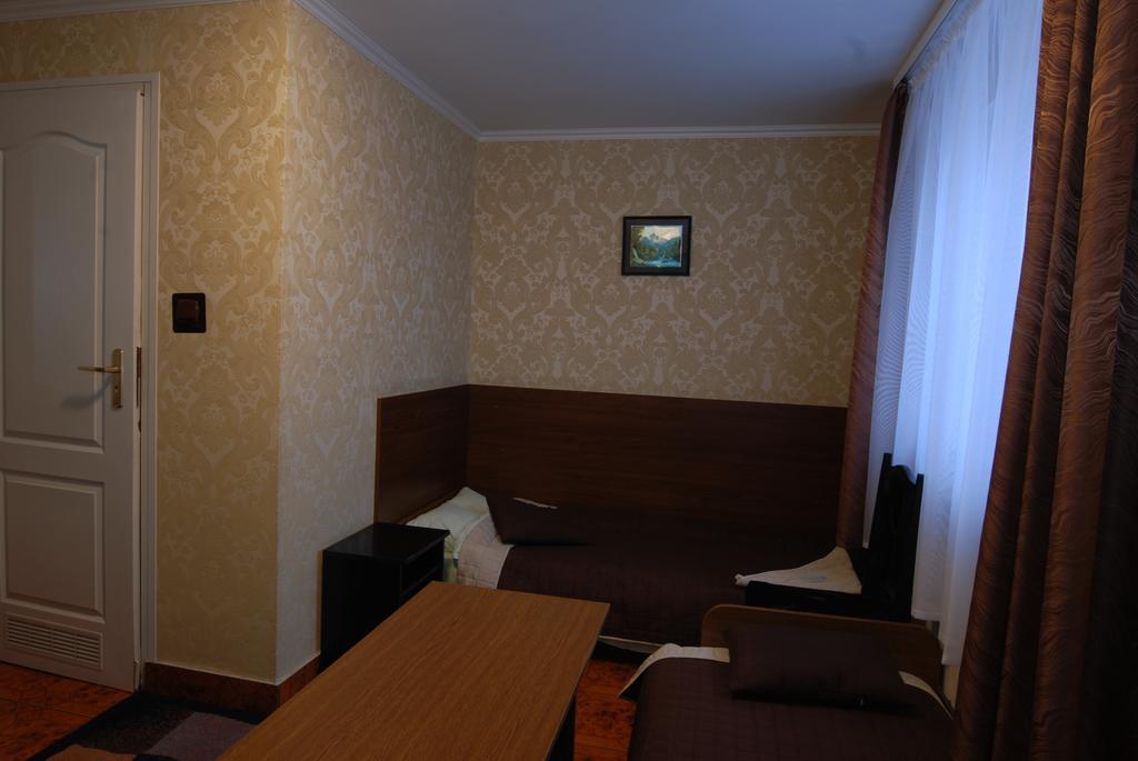 Hotel La-Musica П'ясечно Екстер'єр фото